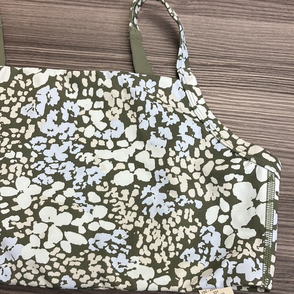 Aerie sports bra in excellent condition all tags attached separate size M - Picture 3 of 5